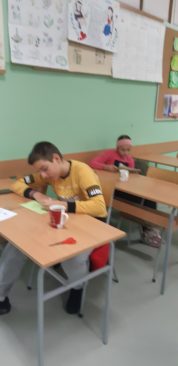 0-02-05-abe404ec0807019ad13a35d77fcb2ecb3f87aaa0d288d689328aac3e580d83a5_3ecff2c9a919d7ce